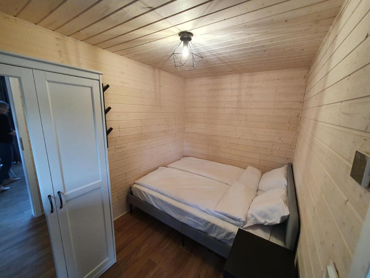 Ostrzycki Las Domki Nad Jeziorem -Balia-Sauna-Prywatny Pomost Pierszczewo Exterior foto